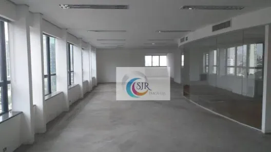 Sala Comercial para alugar, 560m² no Vila Olímpia, São Paulo
