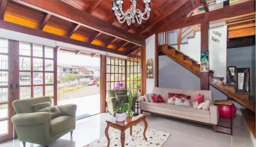 Casa com 3 Quartos à venda, 209m² no Santa Tereza, Porto Alegre