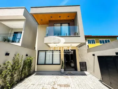 Casa de Condomínio com 3 Quartos à venda, 320m² no Maravista, Niterói