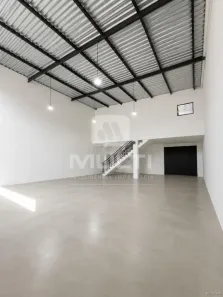 Galpão/Depósito/Armazém com 1 Quarto à venda, 200m² no Loteamento Portal do Vale II, Uberlândia