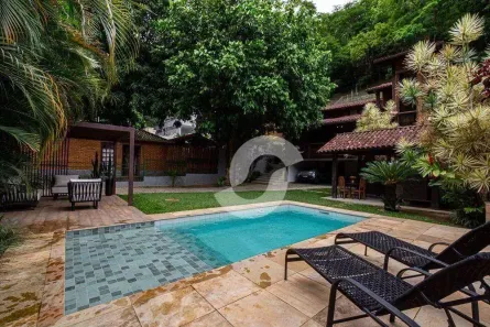 Casa de Condomínio com 4 Quartos à venda, 218m² no Itaipu, Niterói