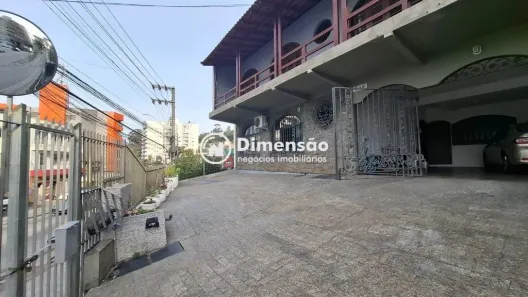 Casa com 9 Quartos à venda, 423m² no Agronômica, Florianópolis