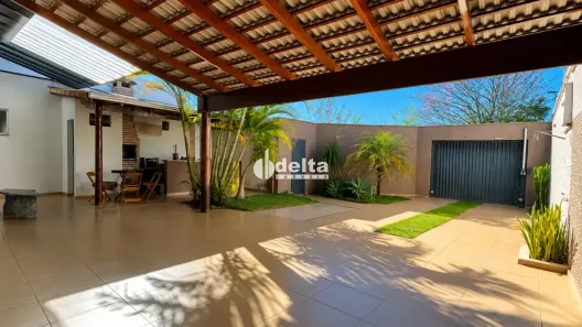 Casa com 3 Quartos à venda, 170m² no Bosque dos Buritis, Uberlândia