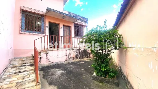 Casa com 3 Quartos à venda, 233m² no Caiçaras, Belo Horizonte