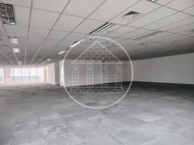 Sala Comercial à venda, 570m² no Chácara Santo Antônio (Zona Sul), São Paulo