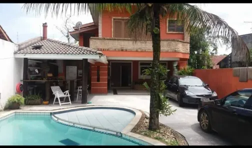 Sobrado com 2 Quartos para alugar, 500m² no Vista Linda, Bertioga