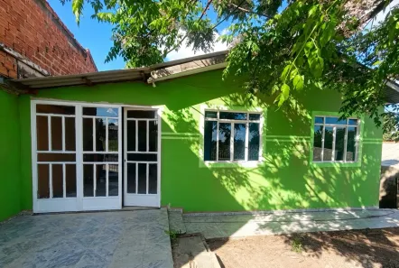 Casa com 2 Quartos para alugar, 60m² no Boa Vista, Ponta Grossa