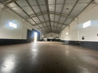 Galpão/Depósito/Armazém para alugar, 1000m² no Vila Atalaia, Cambé
