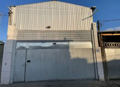 Ponto Comercial para alugar, 300m² no Jardim Guimarães, Guarulhos
