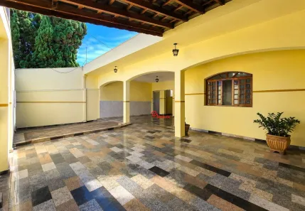 Casa com 3 Quartos para alugar, 150m² no Jardim Ipiranga, Americana