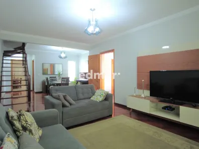 Sobrado com 4 Quartos à venda, 180m² no Vila Assunção, Santo André
