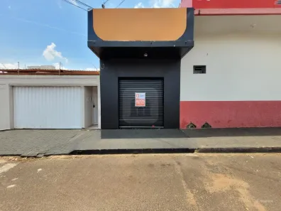 Ponto Comercial para alugar, 40m² no Santa Mônica, Uberlândia