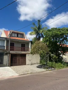 Sobrado com 3 Quartos à venda, 229m² no Capão da Imbuia, Curitiba