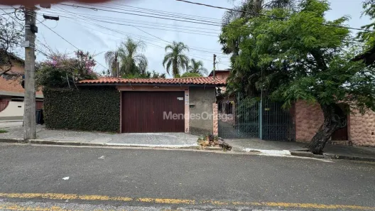 Casa com 3 Quartos à venda, 302m² no Vila Trujillo, Sorocaba