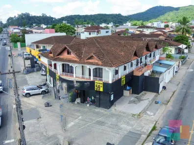 Imóvel Comercial à venda, 738m² no Iririú, Joinville