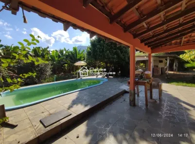 Fazenda/Sítio com 3 Quartos à venda, 140m² no Baia Nova, Guarapari