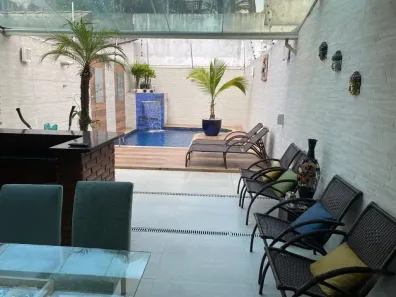 Sobrado com 3 Quartos para venda ou aluguel, 223m² no Vila Bertioga, São Paulo