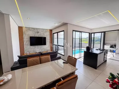 Sobrado com 3 Quartos à venda, 120m² no Portais (Polvilho), Cajamar