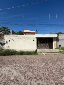Casa com 5 Quartos para alugar, 219m² no Ininga, Teresina