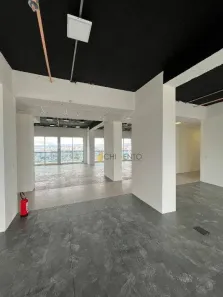 Sala Comercial para alugar, 256m² no Baeta Neves, São Bernardo do Campo