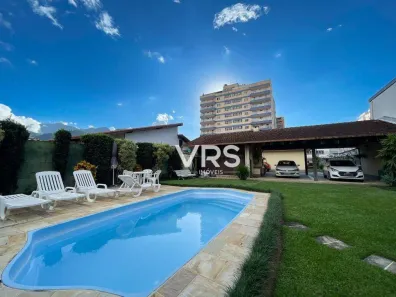 Casa com 3 Quartos à venda, 141m² no Várzea, Teresópolis