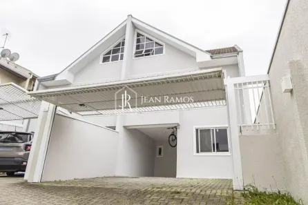 Sobrado com 3 Quartos à venda, 144m² no Xaxim, Curitiba