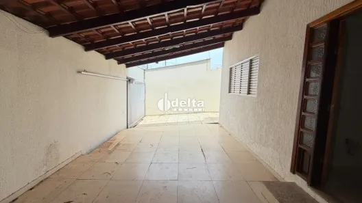 Casa com 3 Quartos à venda, 141m² no Cidade Jardim, Uberlândia