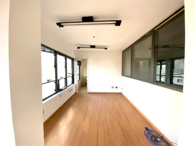 Sala Comercial à venda, 55m² no Vila Mariana, São Paulo