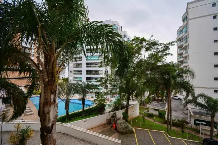 Apartamento com 2 Quartos à venda, 77m² no Itacorubi, Florianópolis