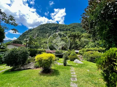 Casa com 4 Quartos à venda, 266m² no Granja Guarani, Teresópolis