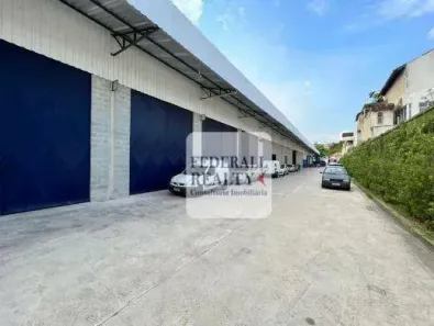 Galpão/Depósito/Armazém para alugar, 560m² no Taquara, Rio de Janeiro