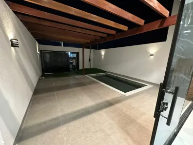 Casa com 3 Quartos à venda, 105m² no Jardim Universitário, Cuiabá