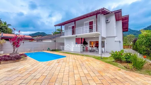 Casa de Condomínio com 3 Quartos à venda, 196m² no Itamambuca, Ubatuba