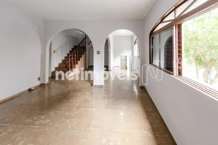 Casa com 5 Quartos à venda, 360m² no Padre Eustáquio, Belo Horizonte