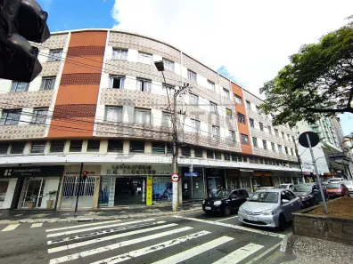 Apartamento com 3 Quartos à venda, 79m² no Centro, Juiz de Fora