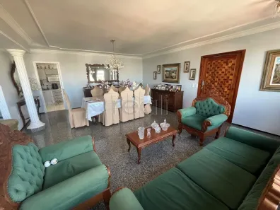 Apartamento com 4 Quartos à venda, 200m² no Dionisio Torres, Fortaleza