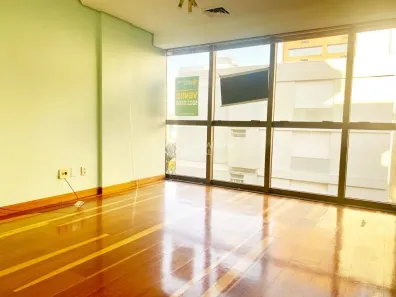 Sala Comercial à venda, 42m² no Auxiliadora, Porto Alegre
