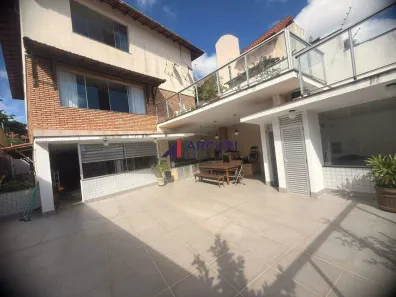 Casa com 5 Quartos à venda, 420m² no Santa Lúcia, Belo Horizonte