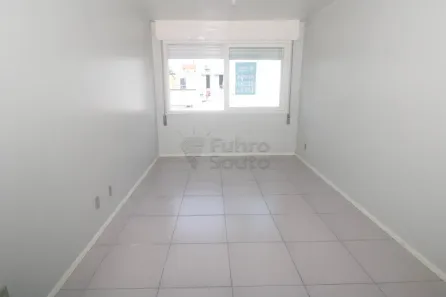 Kitnet com 1 Quarto à venda, 37m² no Centro, Pelotas