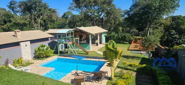 Fazenda/Sítio com 3 Quartos à venda, 1000m² no , Mairinque