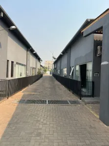 Casa com 3 Quartos para alugar, 60m² no Centro-Sul, Cuiabá