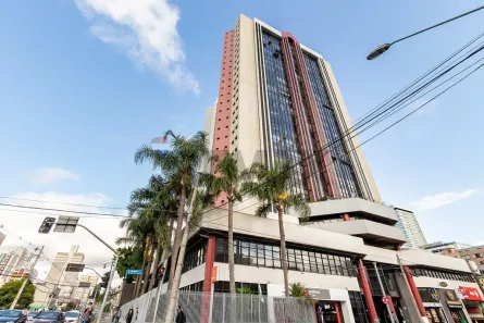 Sala Comercial à venda, 30m² no Centro, Curitiba