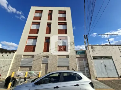 Apartamento com 2 Quartos para alugar, 62m² no Martins, Uberlândia