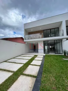 Casa com 3 Quartos para alugar, 211m² no Serra Grande, Niterói