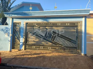 Casa com 3 Quartos à venda, 200m² no Jardim Embaré, São Carlos