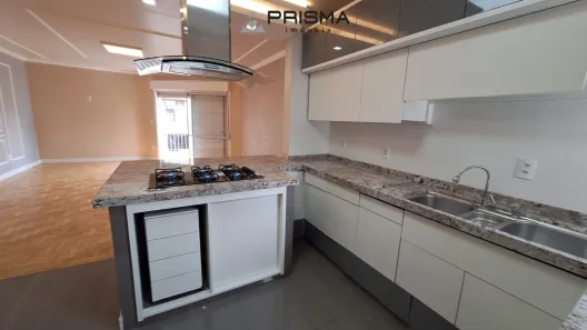 Cobertura com 3 Quartos para alugar, 237m² no Centro, Santa Maria