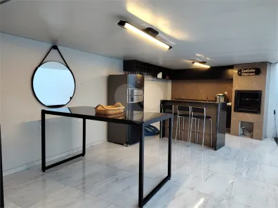 Sobrado com 4 Quartos à venda, 850m² no Centro, Boa Vista