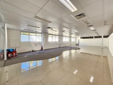 Galpão/Depósito/Armazém para venda ou aluguel, 541m² no Cidade Monções, São Paulo