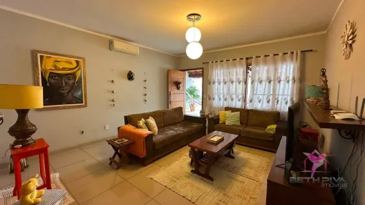 Casa com 2 Quartos à venda, 177m² no Jardim Nova Granada, Leme