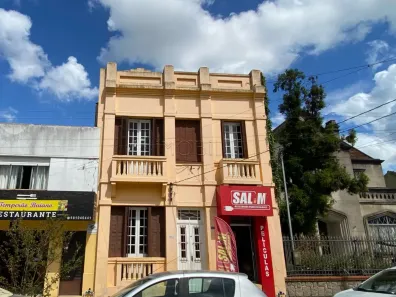 Casa com 3 Quartos à venda, 638m² no Centro, Bagé